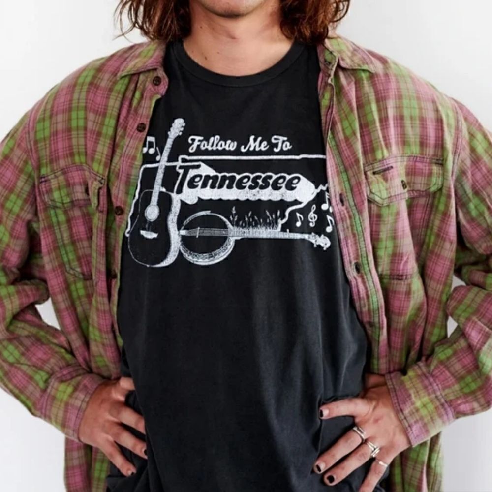 NWOT Midnight Rider Follow Me To Tennessee Unisex Graphic Tee Size XL